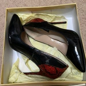 Black and Red Super SEXY Snakeskin Heel